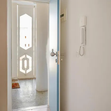 Sunny Relais By The Sea With Park