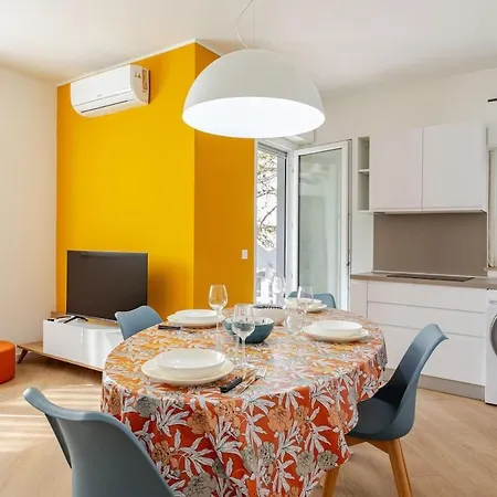 Daire Sunny Relais By The Sea With Park Lignano Sabbiadoro